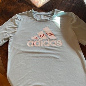 Adidas softball dry fit t shirt. So cute in good condition great colors.
